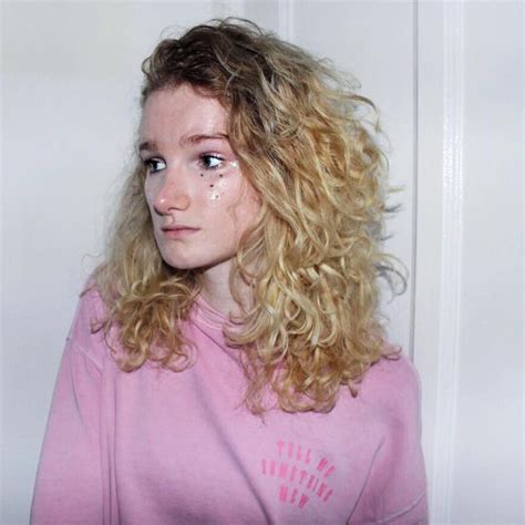 prada alice olsthoorn lyrics|Alice Olsthoorn PICTURES, LYRICS, PHOTOS, CHORDS.